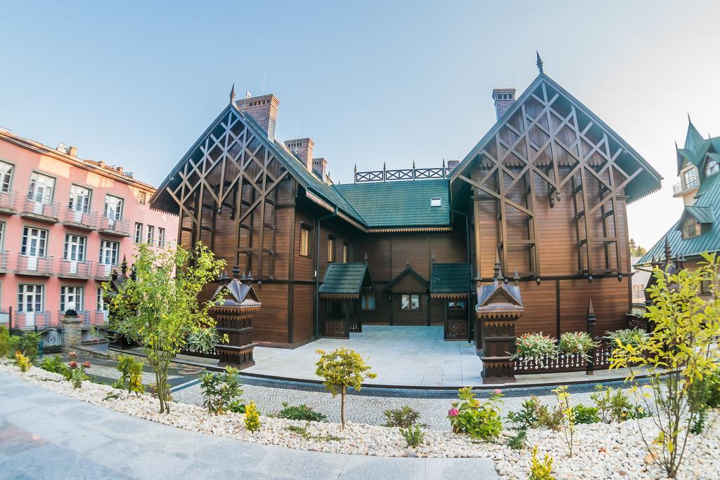 Victoria Cechini Hotel Krynica Zdroj Buitenkant foto
